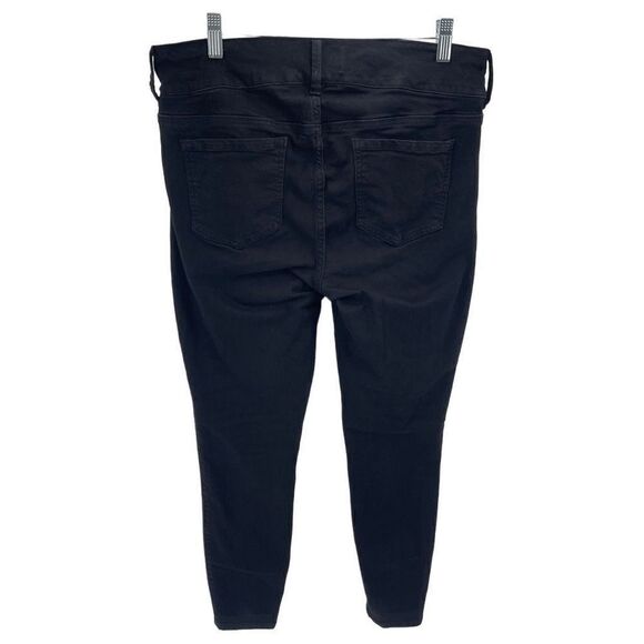 Torrid Womens Skinny Jeans Stretch High Rise Casual Modern Pocket Black Size 12 - Picture 2 of 12
